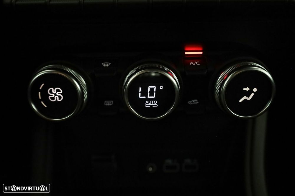 Renault Captur 1.0 TCe Techno - 13