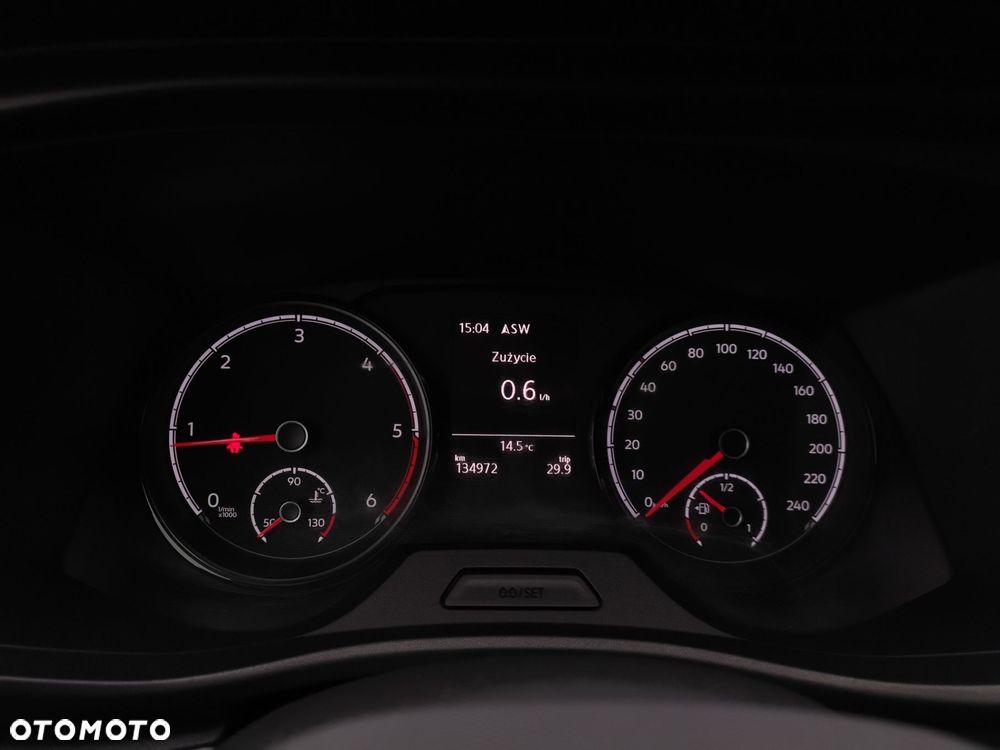 Volkswagen Transporter - 21