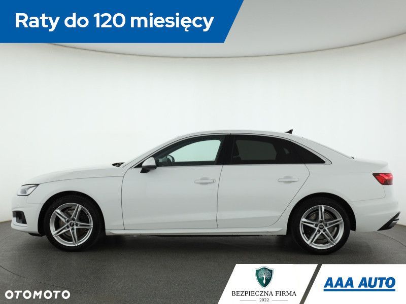 Audi A4 Limousine - 4