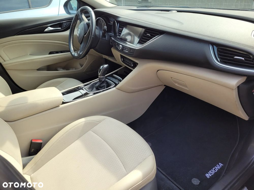 Opel Insignia 1.5 T Elite S&S Eco - 2