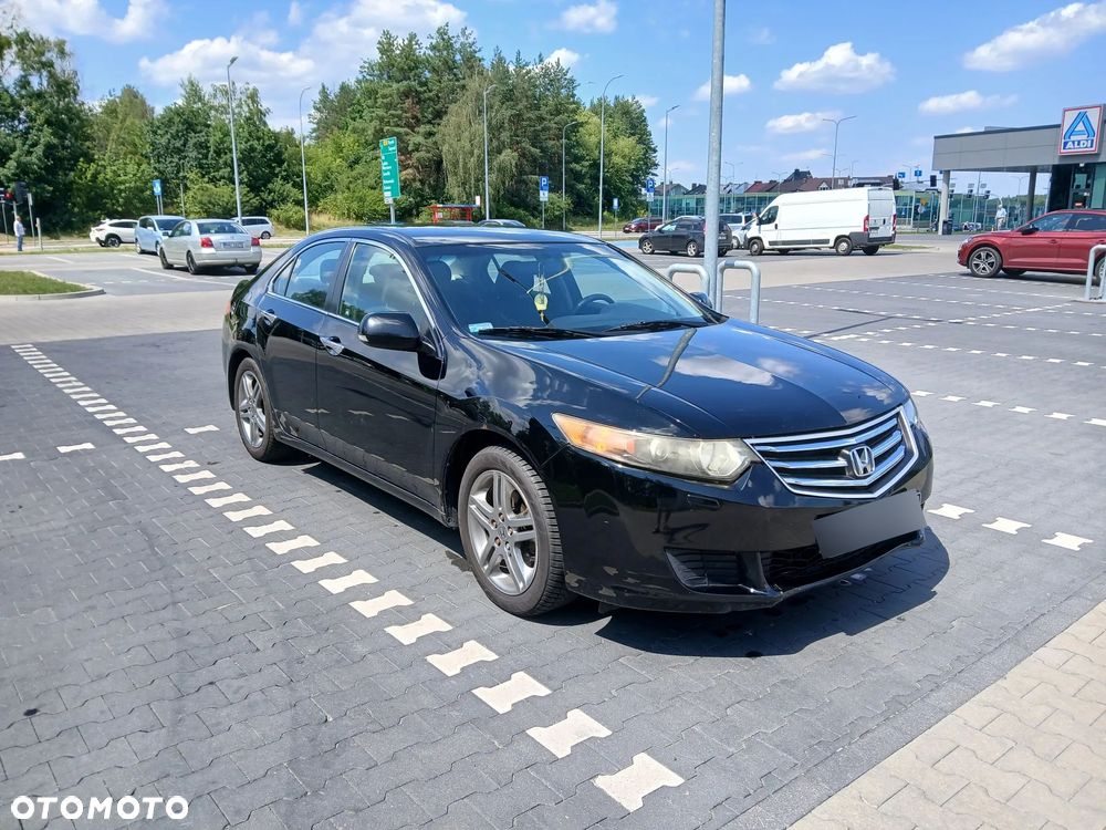 Honda Accord - 2