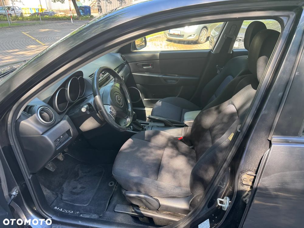 Mazda 3 1.6 Exclusive - 4