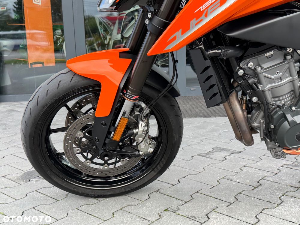 KTM Duke 790 - 33