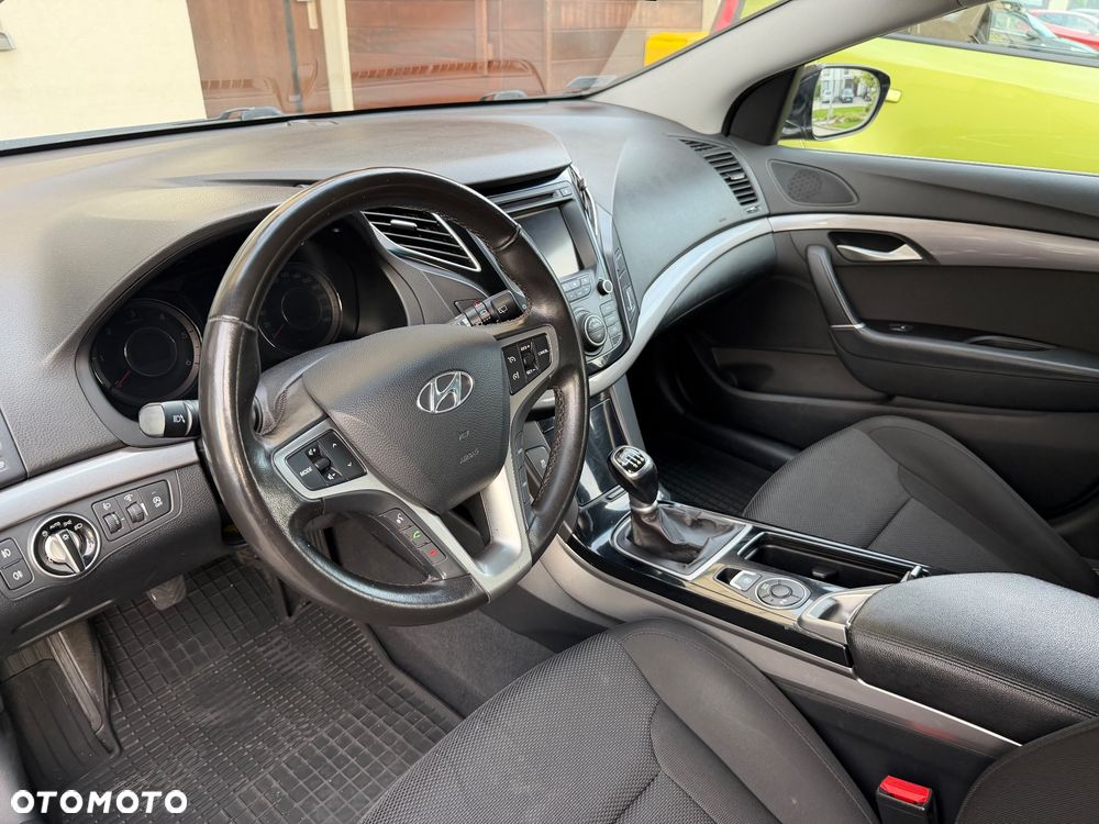 Hyundai i40 1.7 CRDi Comfort + - 6