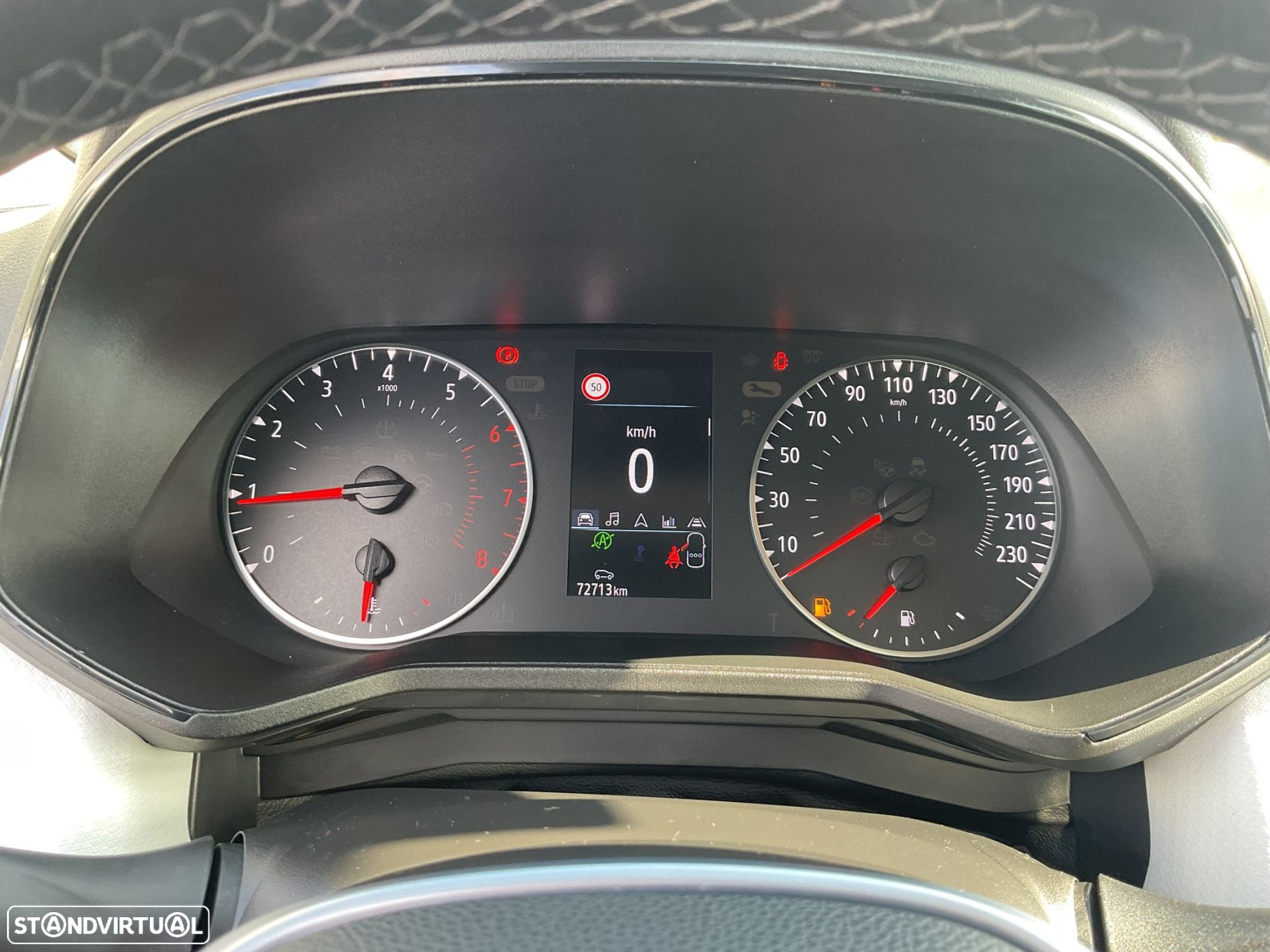 Renault Clio 1.0 TCe Limited - 22
