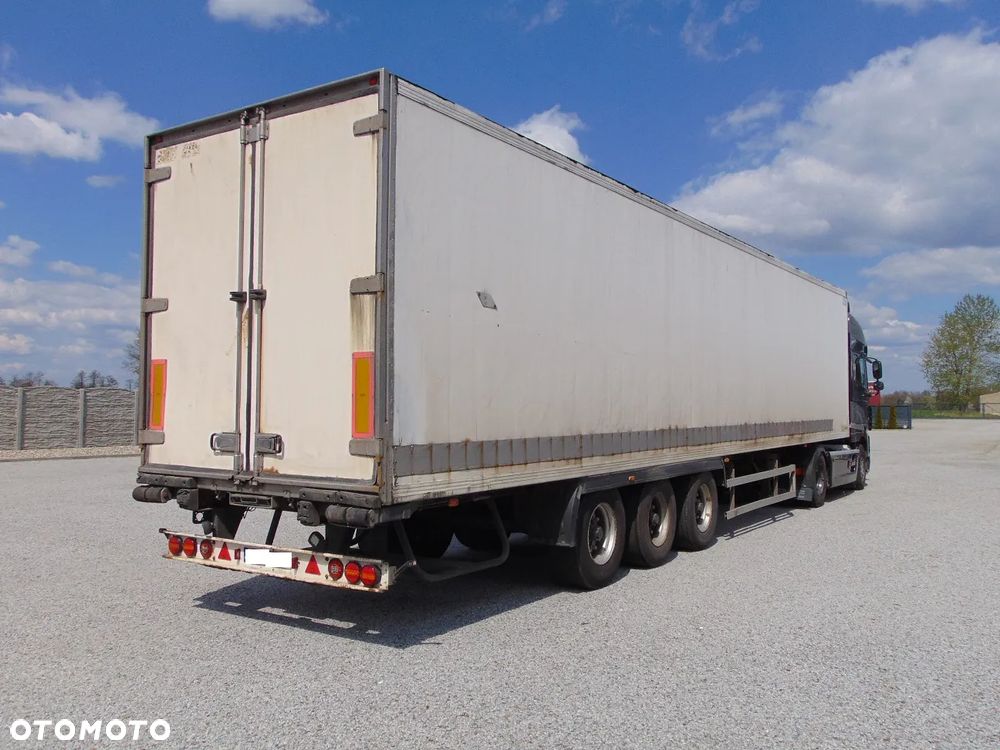 Lamberet NACZEPA LAMBERET - 2