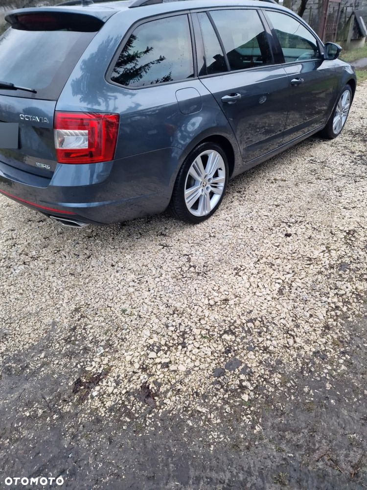 Skoda Octavia Combi 2.0 TDI (Green tec) DSG RS - 7