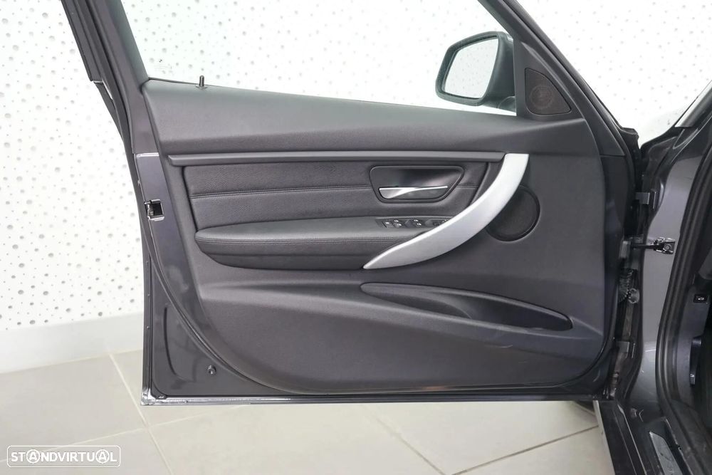 BMW 320 d Aut. Efficient Dynamics Edition Advantage - 22
