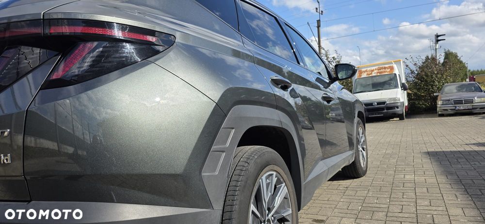 Hyundai Tucson 1.6 T-GDi HEV Executive 4WD - 17