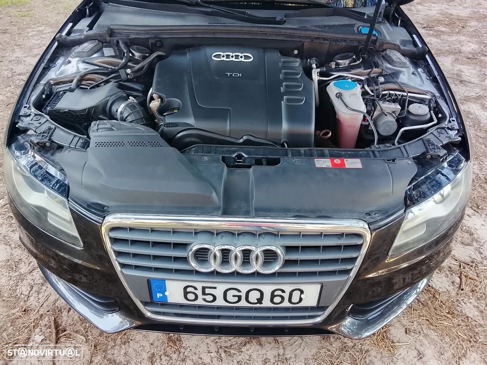 Audi A4 Avant 2.0 TDi Advance - 19