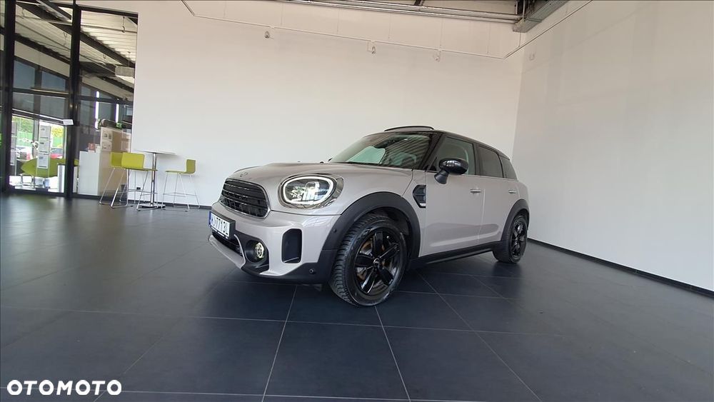 MINI Countryman Cooper Classic Trim - 3