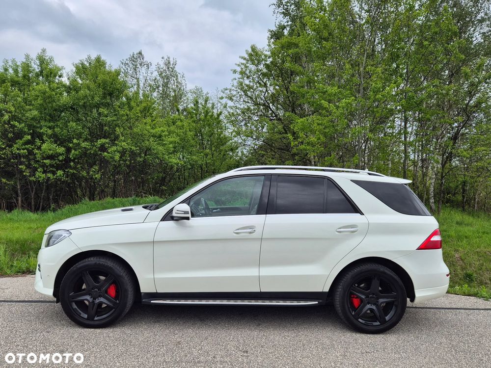Mercedes-Benz ML 350 BlueTEC 4MATIC 7G-TRONIC - 38