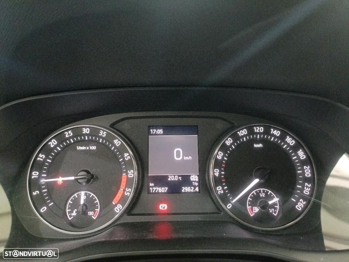 Skoda Octavia Break 1.6 TDi Ambition - 7