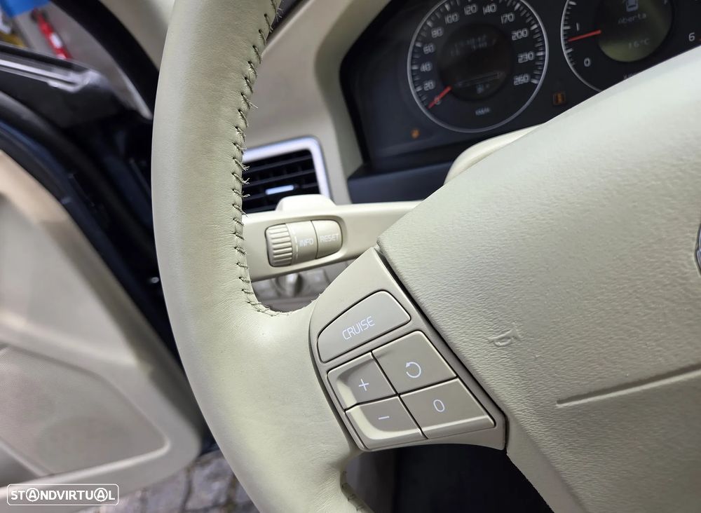 Volvo S80 2.4 D5 Nivel 2 - 14