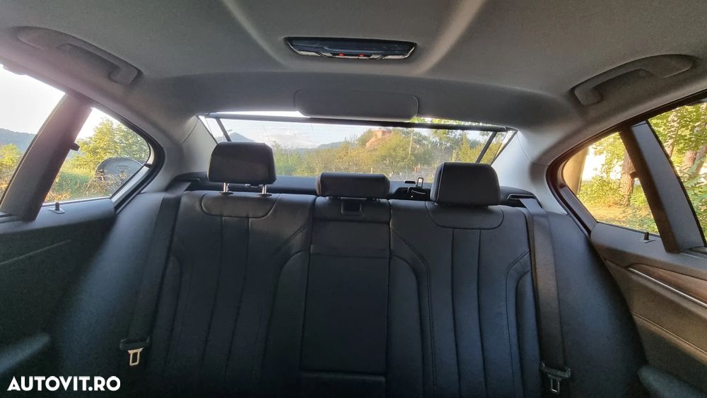 BMW Seria 5 530e AT PHEV - 11
