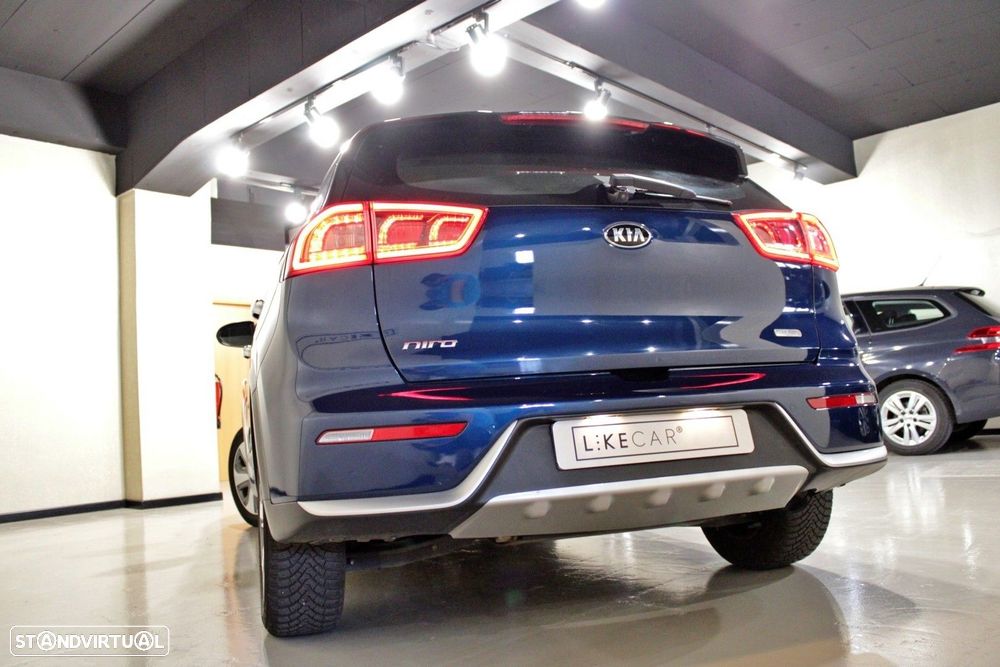 Kia Niro 1.6 GDi HEV Urban - 15