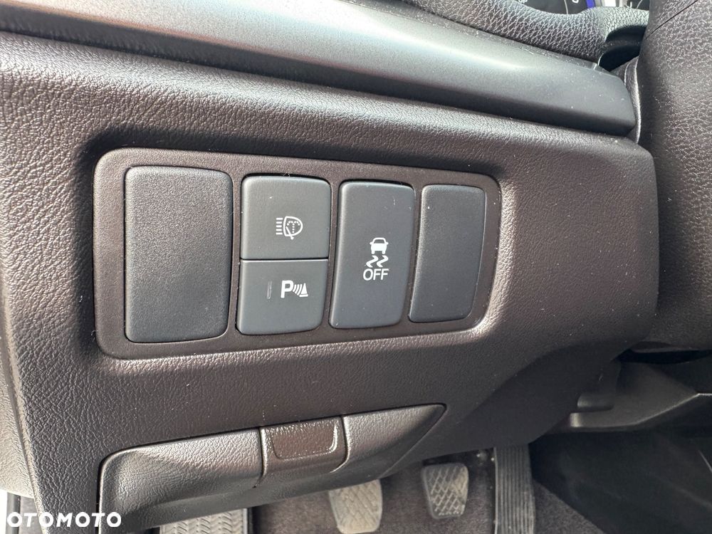 Honda Accord 2.0 Executive - 18