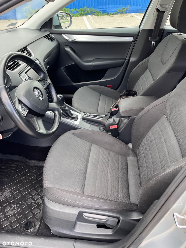 Skoda Octavia 1.8 TSI Elegance DSG - 12