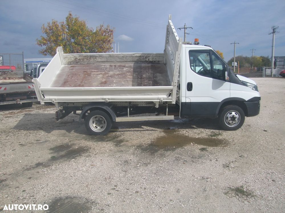 Iveco DAILY 35 C 14, 3 LOC. BASCULABIL PE  TREI PĂRȚI , AC . EURO  VI . - 18