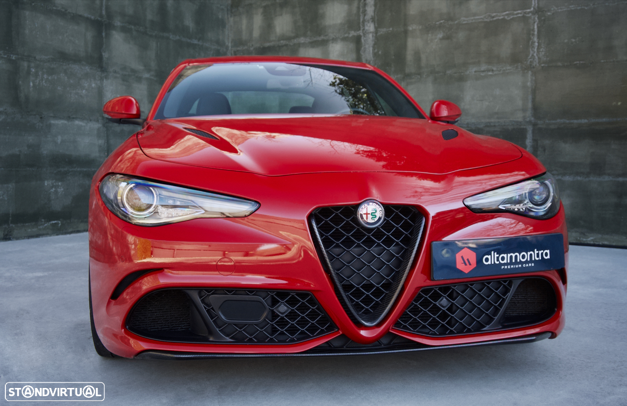 Alfa Romeo Giulia 2.9 Bi-Turbo Quadrifoglio - 11