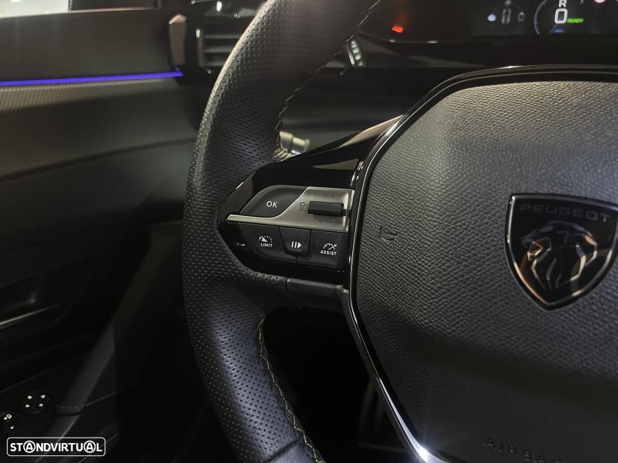 Peugeot 308 1.6 Hybrid GT e-EAT8 - 29