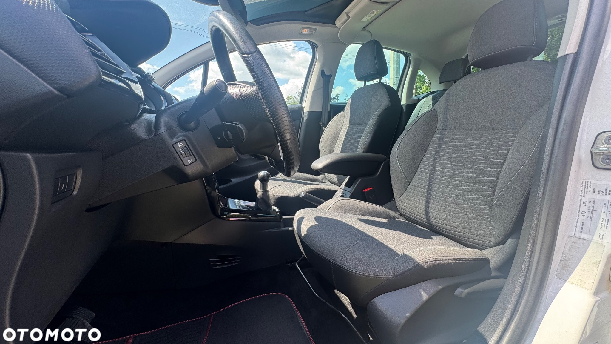 Citroën C3 1.2 PureTech Exclusive - 10