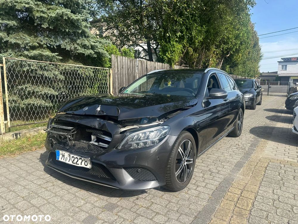 Mercedes-Benz Klasa C 220 d 9G-TRONIC Avantgarde