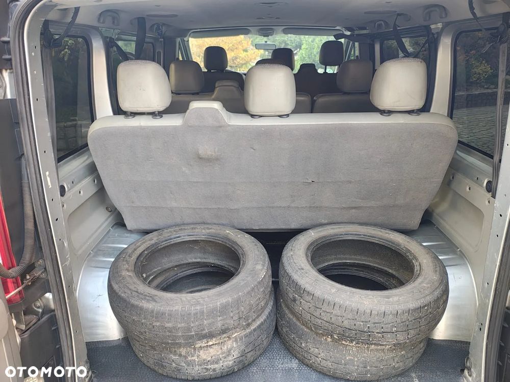 Renault Trafic - 15