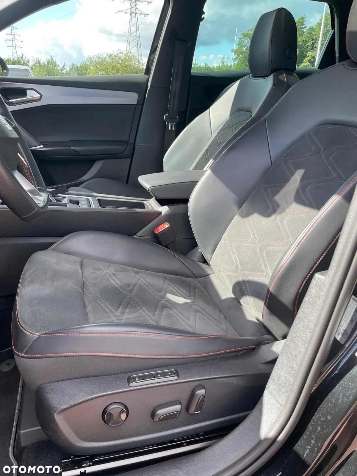 Seat Leon 2.0 TDI FR DSG - 32