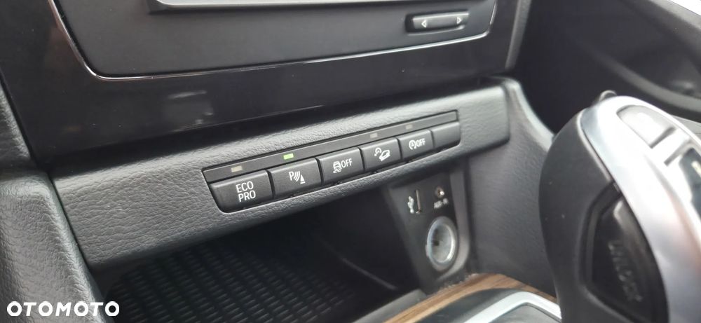 BMW X1 xDrive20d xLine - 27