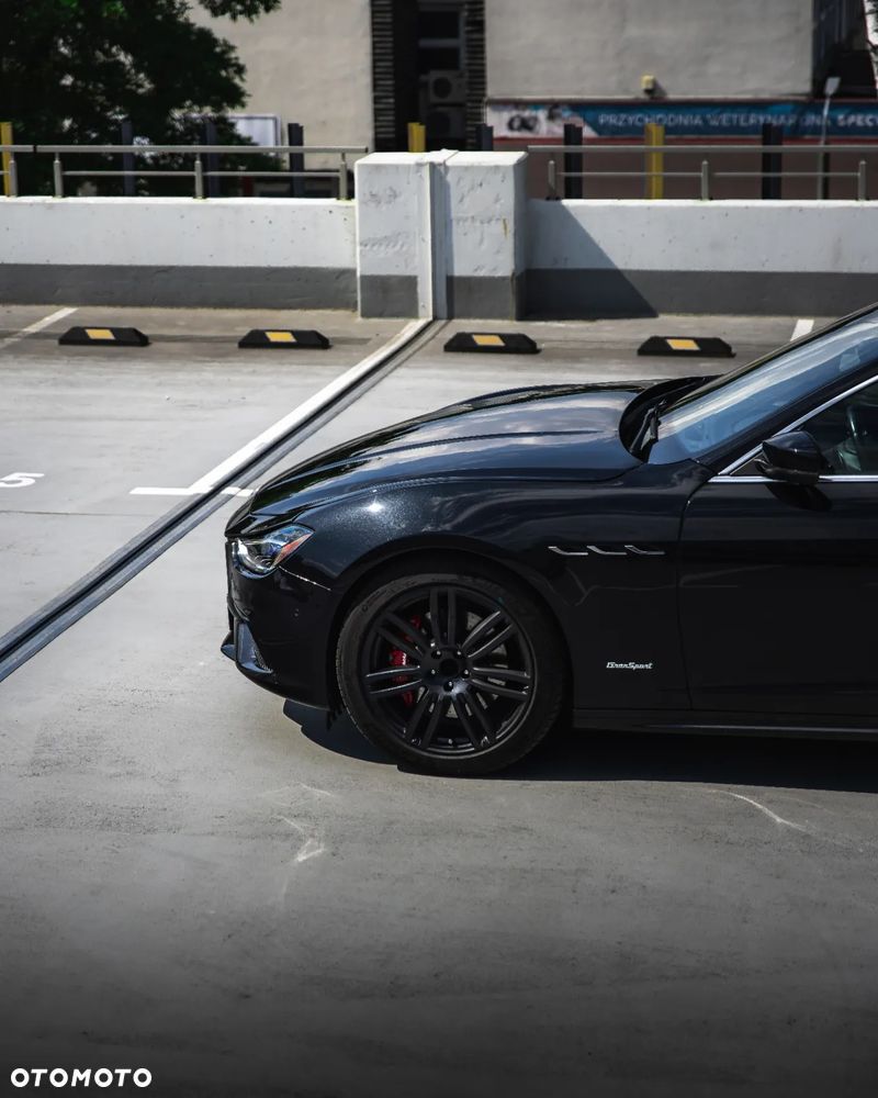 Maserati Ghibli S GranSport - 5