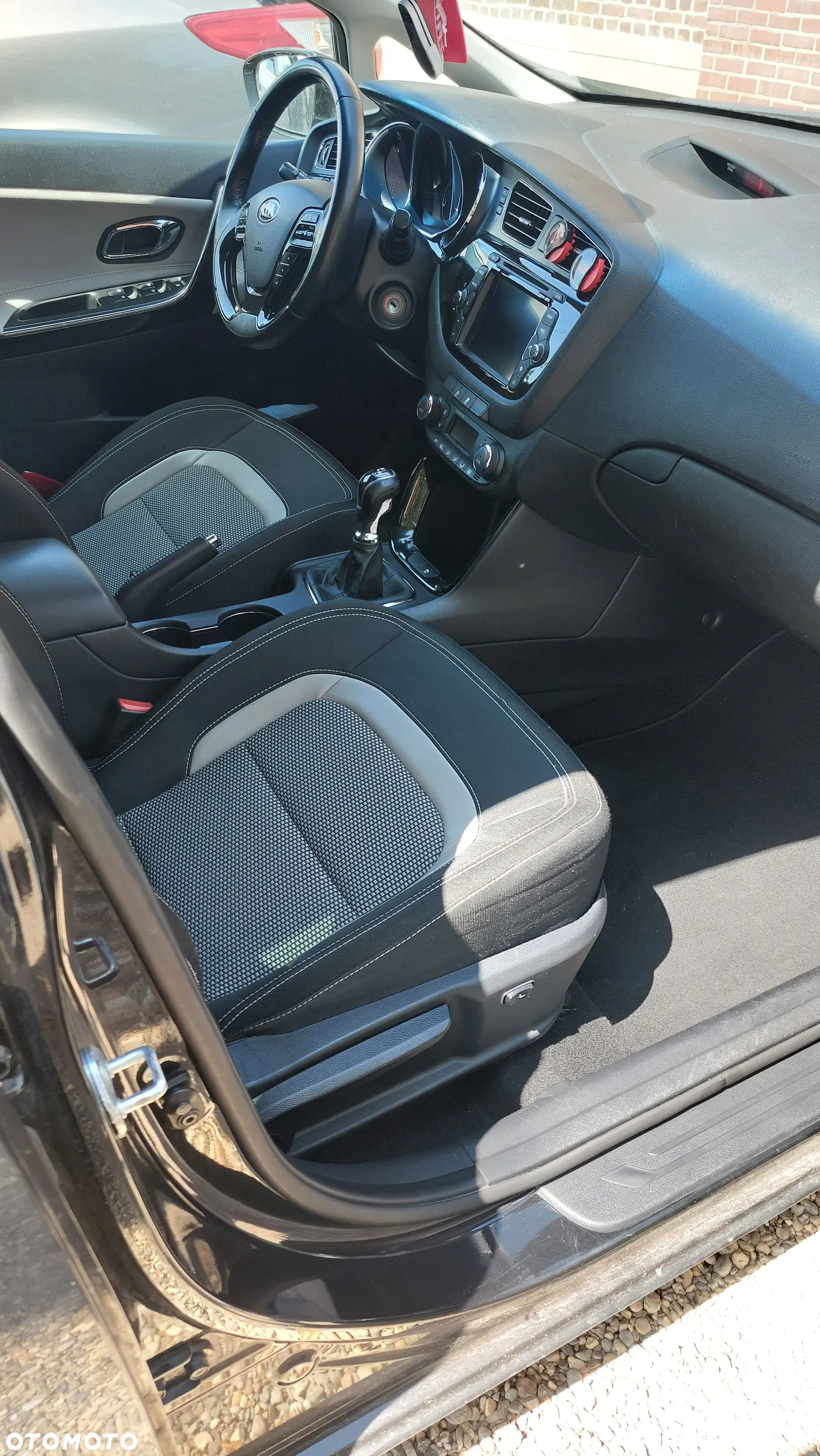 Kia Ceed - 5
