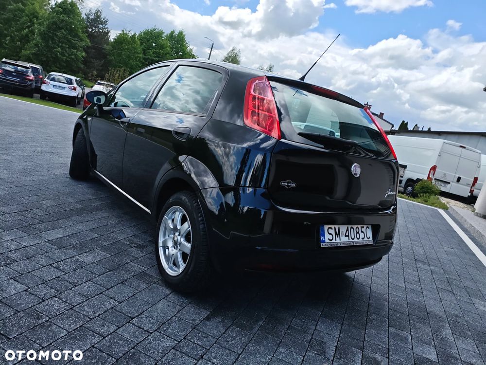 Fiat Grande Punto 1.4 8V Feel - 4