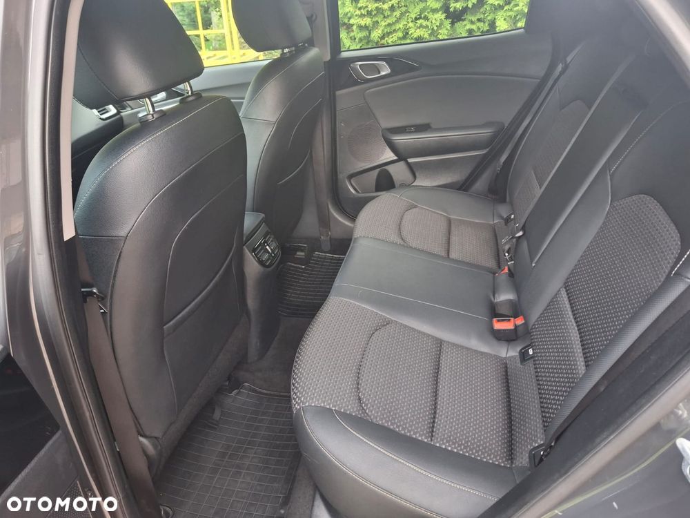 Kia XCeed 1.4 T-GDI OPF JBL SOUND EDITION - 22