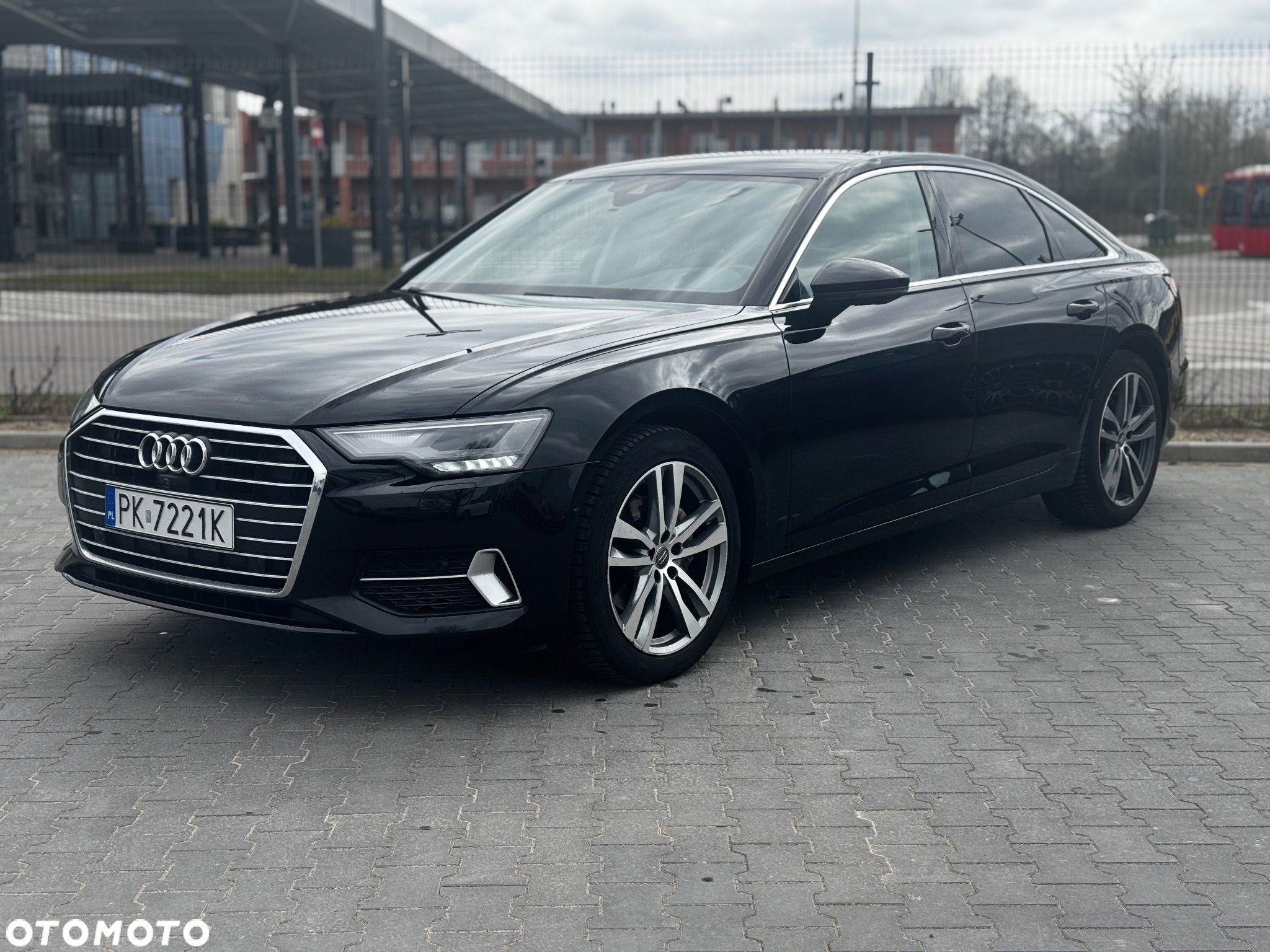 Audi A6 - 1