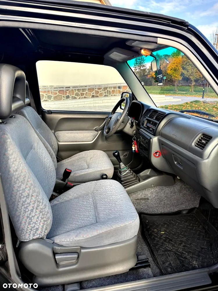 Suzuki Jimny - 12