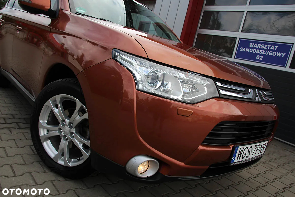 Mitsubishi Outlander 2.2 DID Intense + 4WD - 11