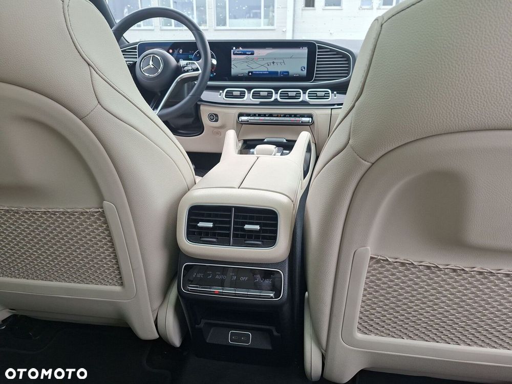 Mercedes-Benz GLE 300 d mHEV 4-Matic AMG Line - 23