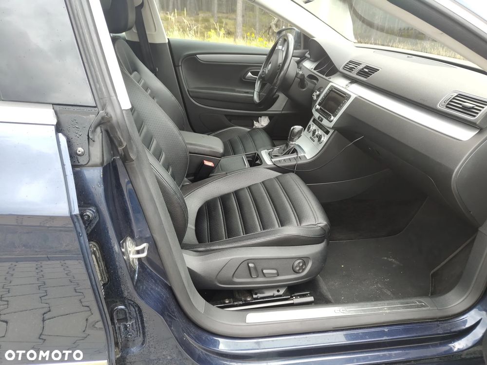 Volkswagen CC - 9