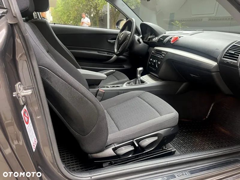 BMW Seria 1 116i Edition Sport - 16