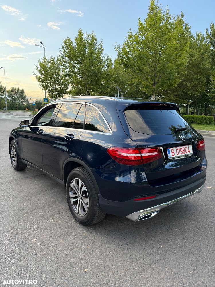 Mercedes-Benz GLC 220 d 4MATIC 9G-TRONIC - 4