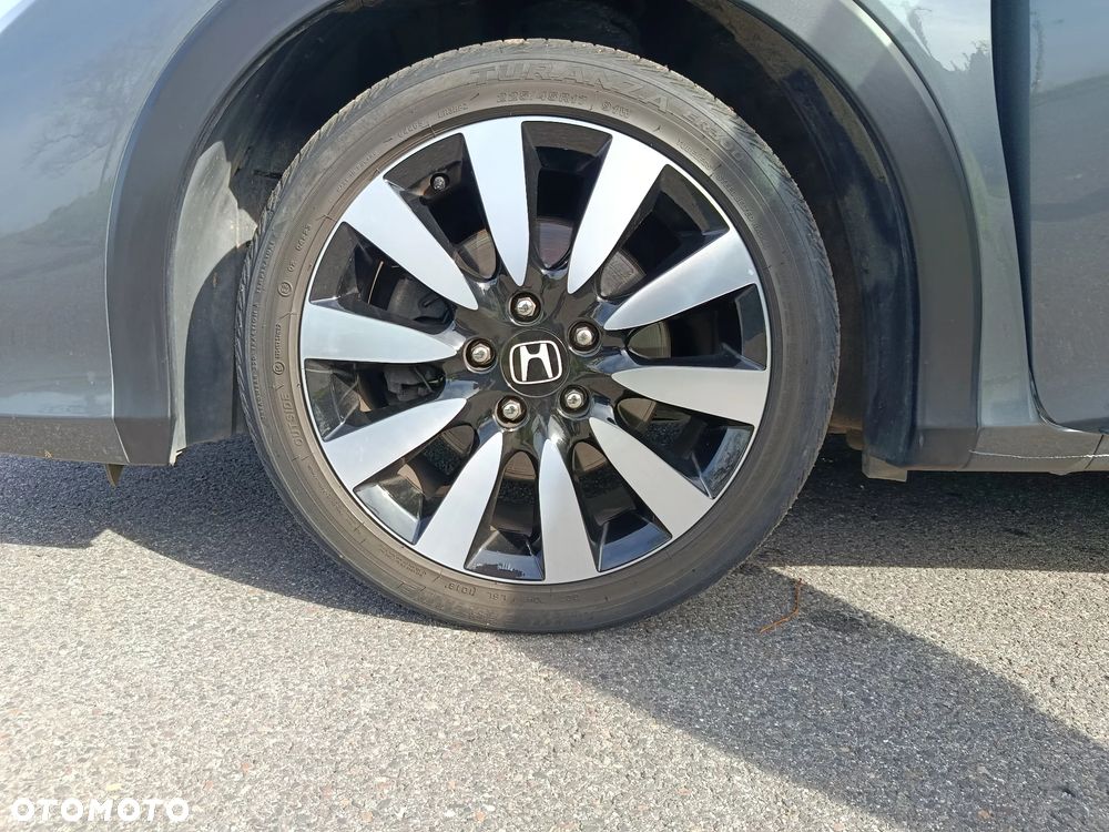 Honda Civic 1.8 Elegance (Honda Connect+) - 19