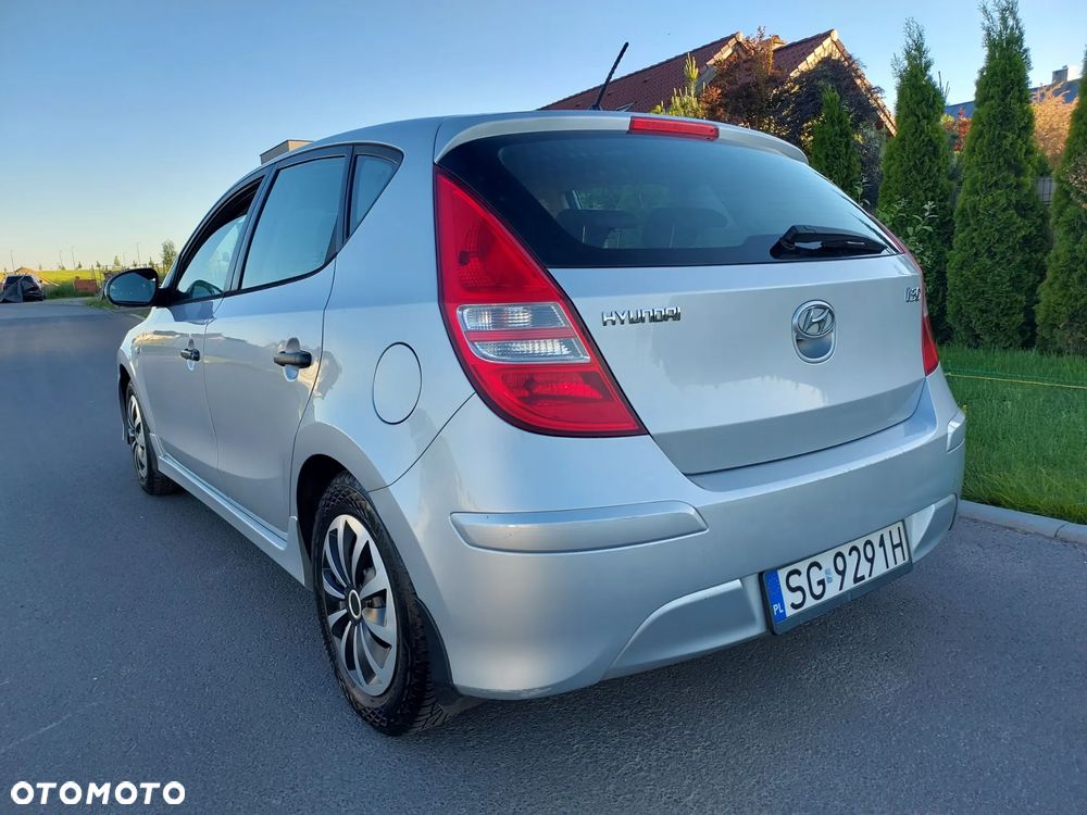 Hyundai i30 1.4 Classic EU5 - 5