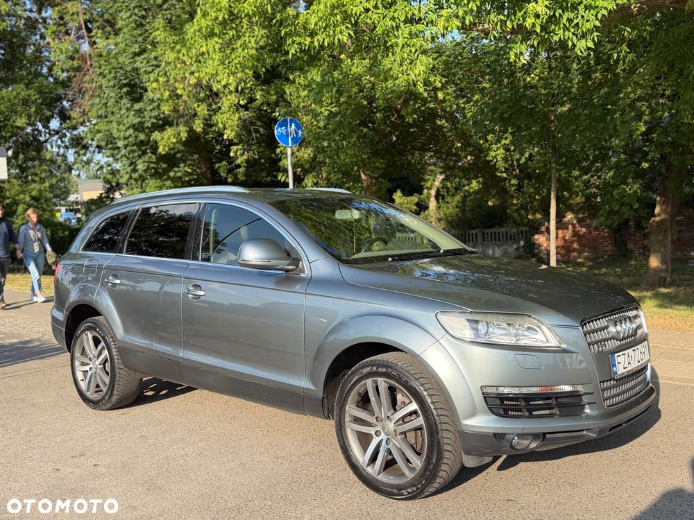 Audi Q7 3.0 TDI Quattro Tiptronic - 4