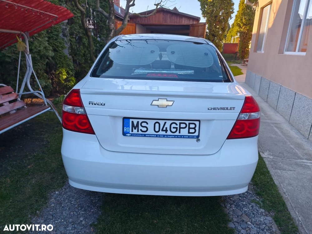 Chevrolet Aveo - 3