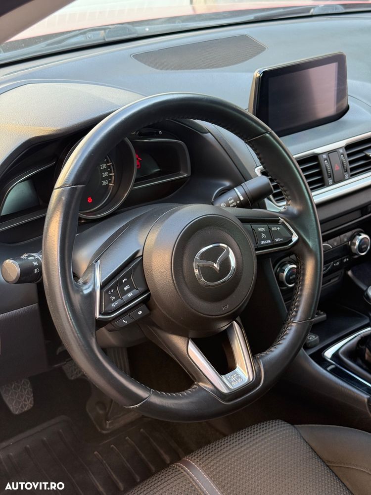Mazda 3 - 15