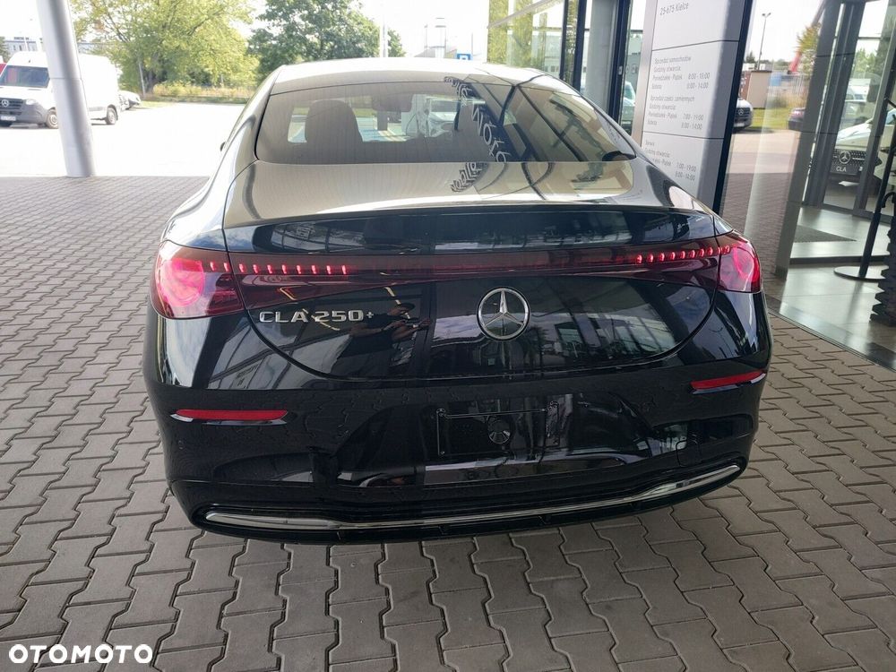 Mercedes-Benz CLA - 6
