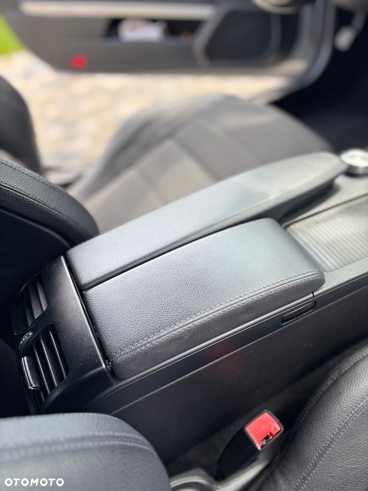 Mercedes-Benz Klasa E - 15