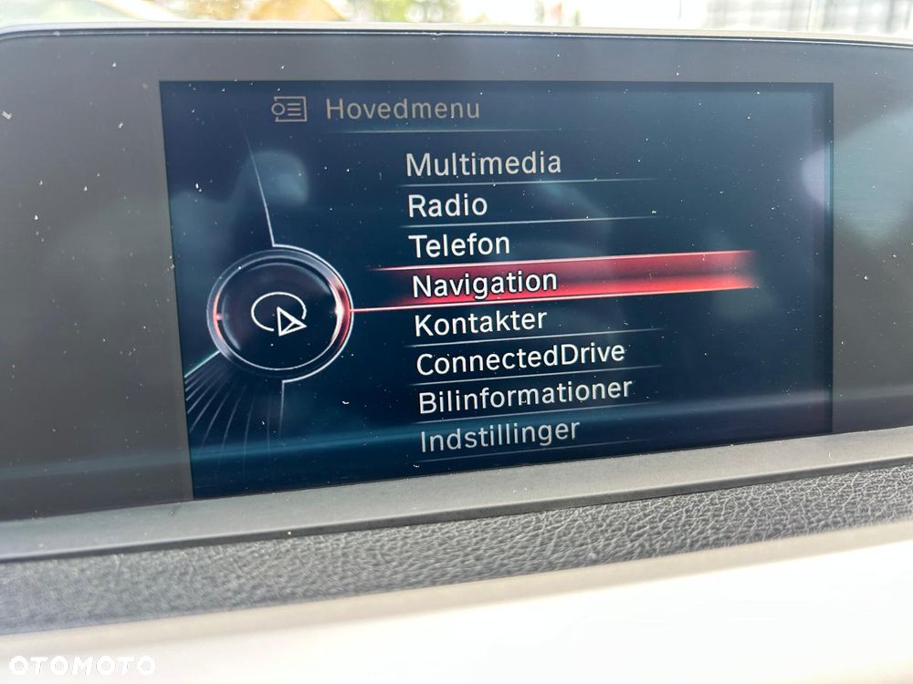 BMW Seria 3 320d - 33
