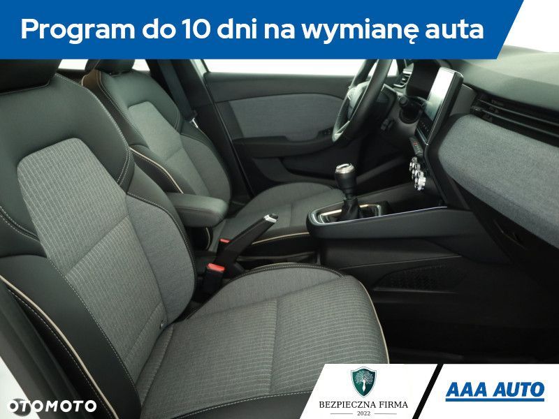 Renault Clio - 9